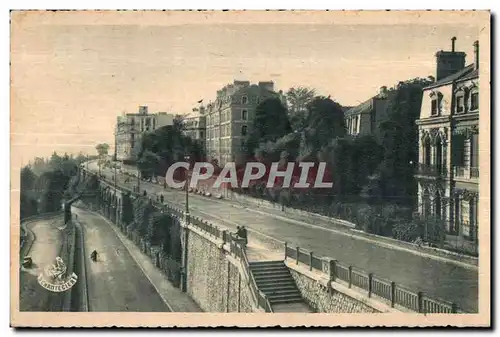 Cartes postales Pau (Basses Pyrenees) Boulevard des Pyrenees et Cote Leon say