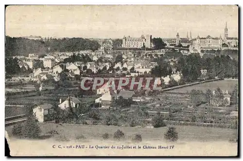 Ansichtskarte AK Pau Le Quartier du Juillet et le Chateau Henri IV