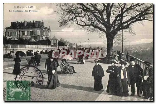 Cartes postales Pau Le Boulevard des Pyrenees