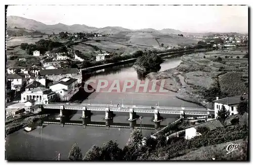 Cartes postales Hendaye Frontiere Franco Espagnole Le Pont International et I IIe des Faisans