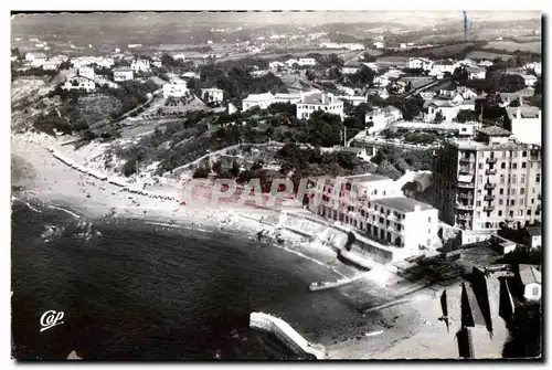 Cartes postales Guethary Vue aerienne La Plage et le Casino (Operateur Ed Grafouliere Longon)