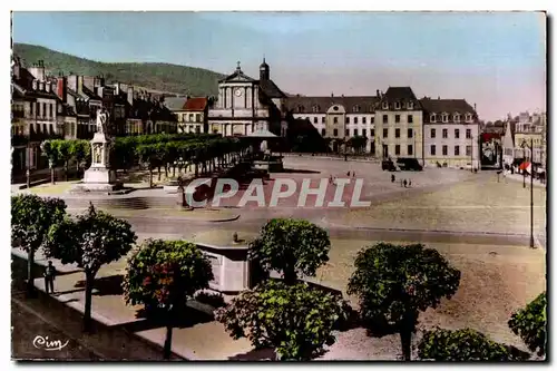 Ansichtskarte AK Autun (S -et-L ) La Place du Champ de Mars et le College Bonaparte