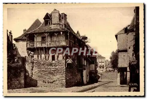 Cartes postales Salies de Bearn (B -P ) Vieilles Maisons au bord du Saleys