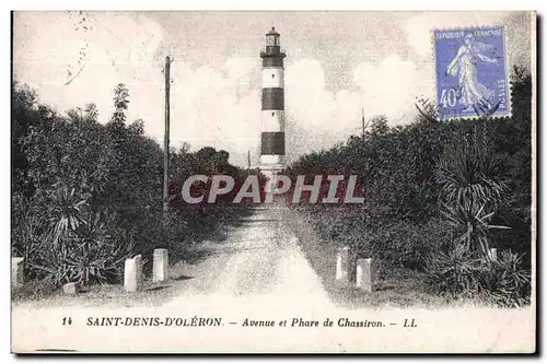 Cartes postales Saint Denis D Oleron Avenue et Phare de Chassiron LL