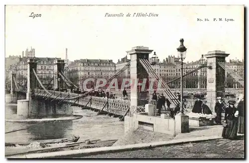 Cartes postales Lyon Passerelle de L Hotel Dieu