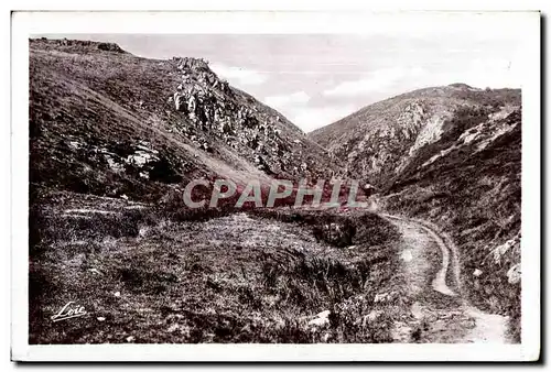 Cartes postales moderne Carolles La Vallee du Lude