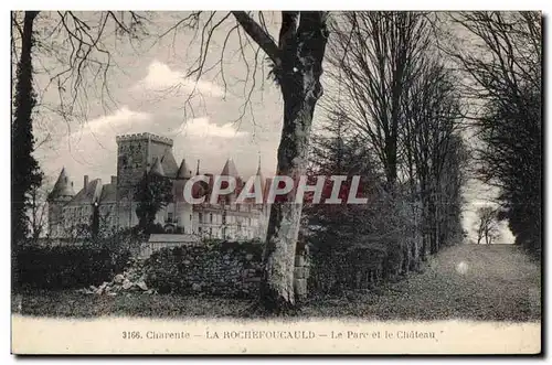 Cartes postales Charente La Rochefoucauld Le Parc et le Chateau