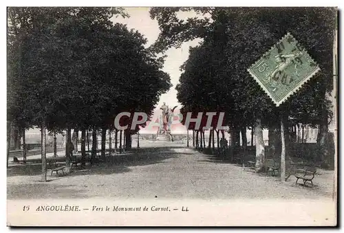 Ansichtskarte AK Angouleme Vers le Monument de Carnot