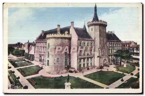 Cartes postales Angouleme (Charente) Hotel de Ville (Code Sud) et Tour Marguerite de Valois