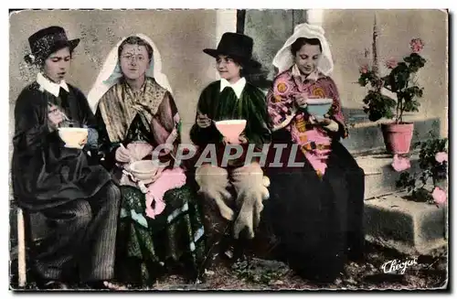 Cartes postales Les Petits Limousins Enfants Folklore Costume