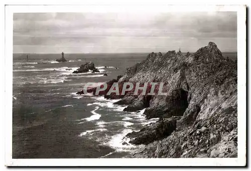 Cartes postales Pointe du Raz L Eperon et le Phare de la Vieille