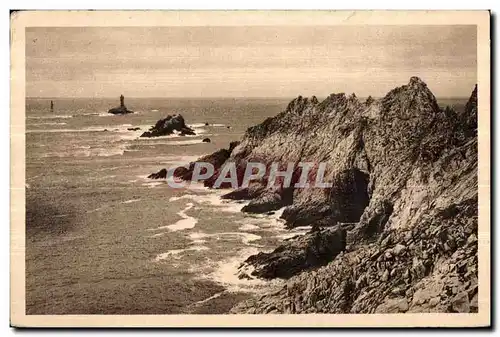 Cartes postales Pointe du Raz La Douce France Bretagne L Eperon et le Phare de la Vieille