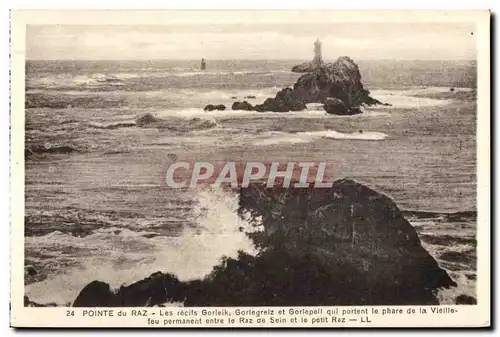 Ansichtskarte AK Pointe du Raz Les recifs Gorleik Gorlegreiz et Gorlepell qui portent le phare de la Vieille feu