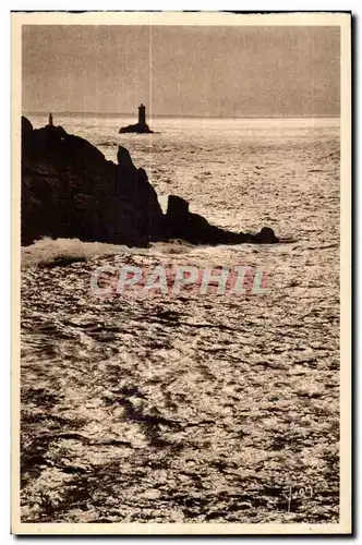 Ansichtskarte AK Pointe Du Raz De Sein (Finistere) Le Capucin et le Phare de la Vieille