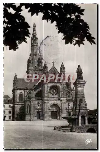 Sainte Anne d Auray - La Basilique et La Fontaine - Cartes postales