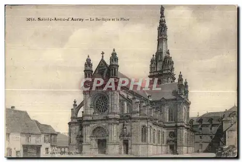 Cartes postales Sainte Anne d Auray La Basilique et la Place