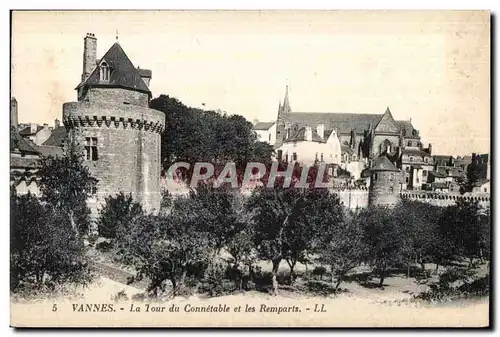 Cartes postales Vannes la tour du connetable et les remparts