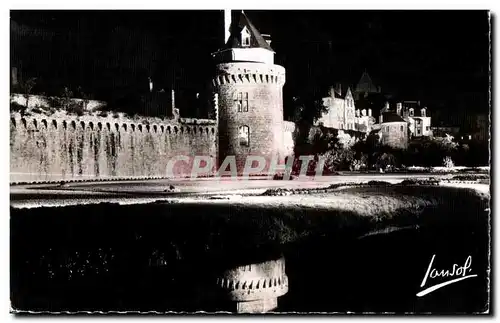 Cartes postales moderne Vannes (Morbihan) les remarts la nuit