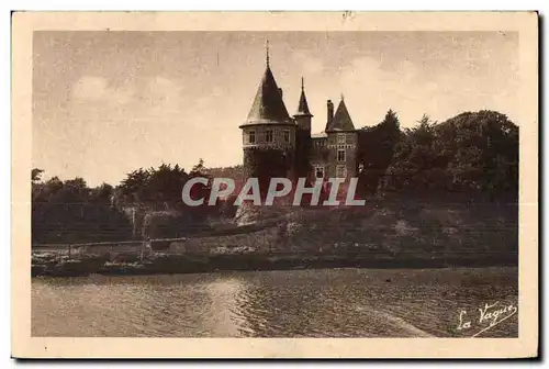 Cartes postales Pornic Le Chateau et la Croix des Huguenots