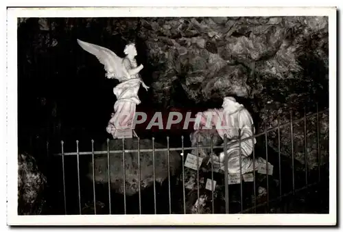 Cartes postales Calvaire de Pont Chateau (Loire Inf) La Grotte de I Agonie (interieure)