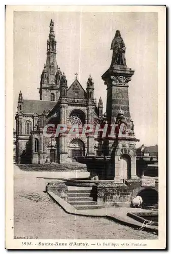 Cartes postales Ste Anne d Auray La Basilique et la Fontaine