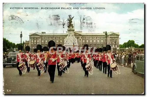 Cartes postales Victoria Memorial Buckingham Palace and Guards London