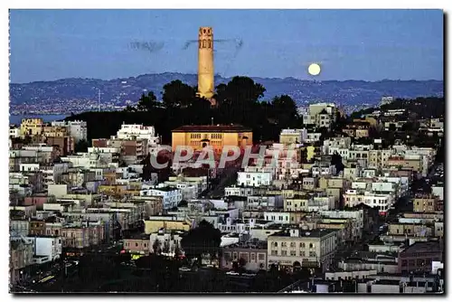 Ansichtskarte AK Majestic Coit Tower shines brightly over San Francisco on a moonlit night