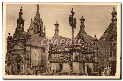 Cartes postales Guimiliau Le Calvaire et l Eglise