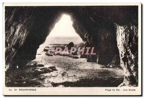 Cartes postales Douarnenez Plage du Riz Une Grotte