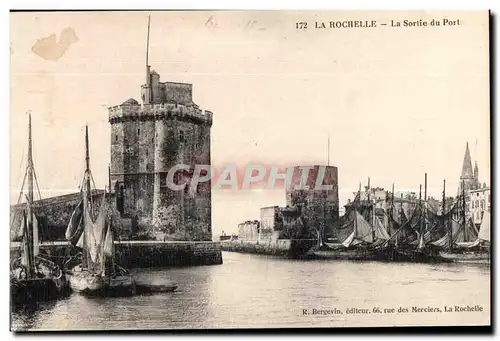 Cartes postales La Rochelle la Sortie du Port Bateaux