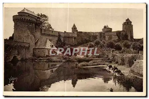 Ansichtskarte AK La Douce France Bretagne Fougeres Les Remparts Nord du Chateau Lavandieres Lavoir