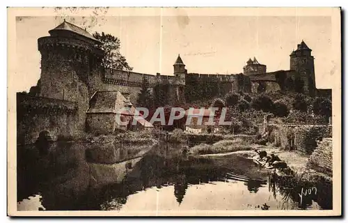 Ansichtskarte AK La Douce France Bretagne Fougeres Les Remparts Nord du Chateau Lavandiere Lavoir