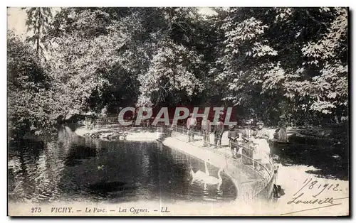 Cartes postales Vichy Le Parc Les Cygnes