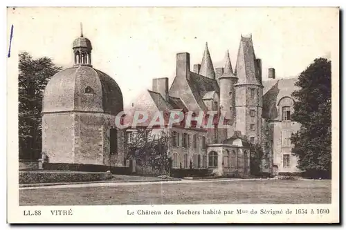 Cartes postales Vitre Le Chateau des Rochers habite par de Sevigne de