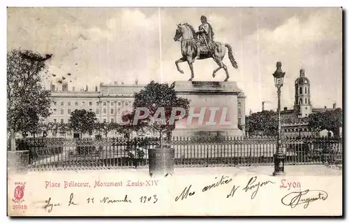 Cartes postales Place Bellecour Monument Louis XIV Lyon