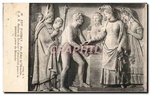 Ansichtskarte AK Env d Auray Bas Relief du Mausolee S A R Madame la Duchese d Anqulente posaut la premiere piere