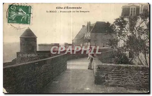 Cartes postales Cote d Emeraude St Malo Promenade sur les Remparts