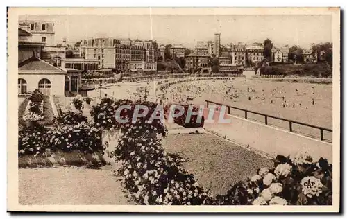 Ansichtskarte AK Dinard La Plage Vue du Casino Municipal