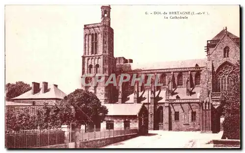 Cartes postales Dol De Bretagne La Cathedrale