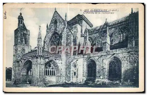 Cartes postales Dol De Bretagne Le Porche de la Cathedrale