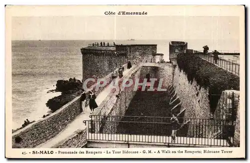 Cartes postales Saint Malo Promenade des Remparts La Tour Bidouane A Walk on the Remparts Bidouane Tower