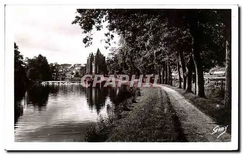 Ansichtskarte AK Josselin (Morbihan) La riviere l Oust le Chamin de halage et le magnifique Chateau