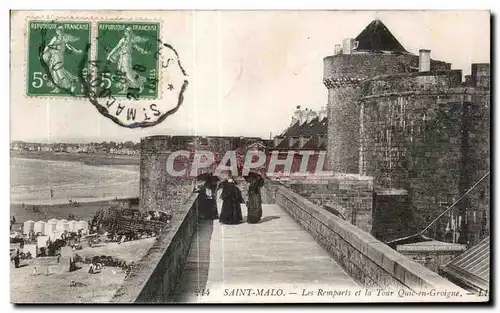 Ansichtskarte AK Saint Malo LEs Remparts et la Tour Quic en Groigue