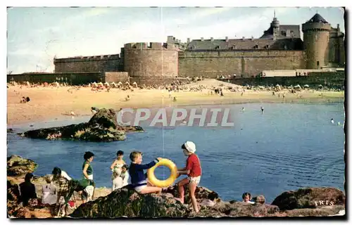 Ansichtskarte AK Saint Malo Cite Corsaire Plage de L Eventail et les Remparts