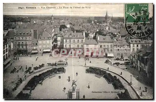 Ansichtskarte AK Vannes Vue Generale La Place de I Hotel de Ville