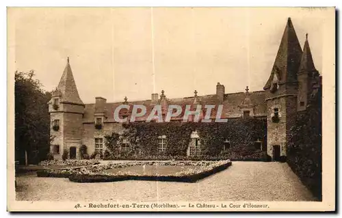 Cartes postales Rochefort En Terre Terre (Morbihan) Le Chateau La Cour d Honneur