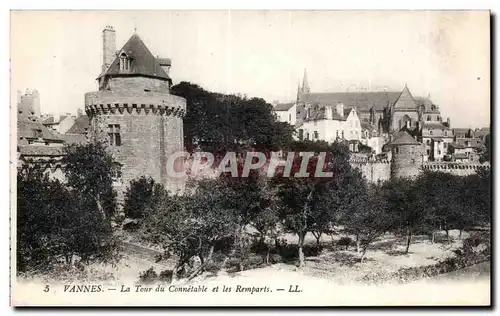 Cartes postales Vannes La Tour du Connetable et les Remparts