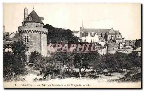 Cartes postales Vannes La Tour du Connetable et les Remparts