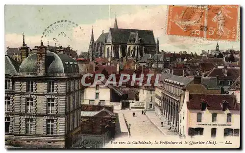 Cartes postales Vannes Vue vers la Cathedrale La Prefecture et le Quartier