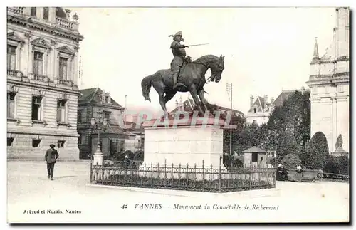 Ansichtskarte AK Vannes Monument du Connetable de Richemont Cheval Horse